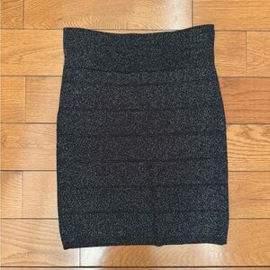 Rock & Republic Shimmry Pencil Skirt Size Medium